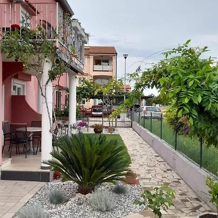 Apartments Dragica Пореч Экстерьер фото