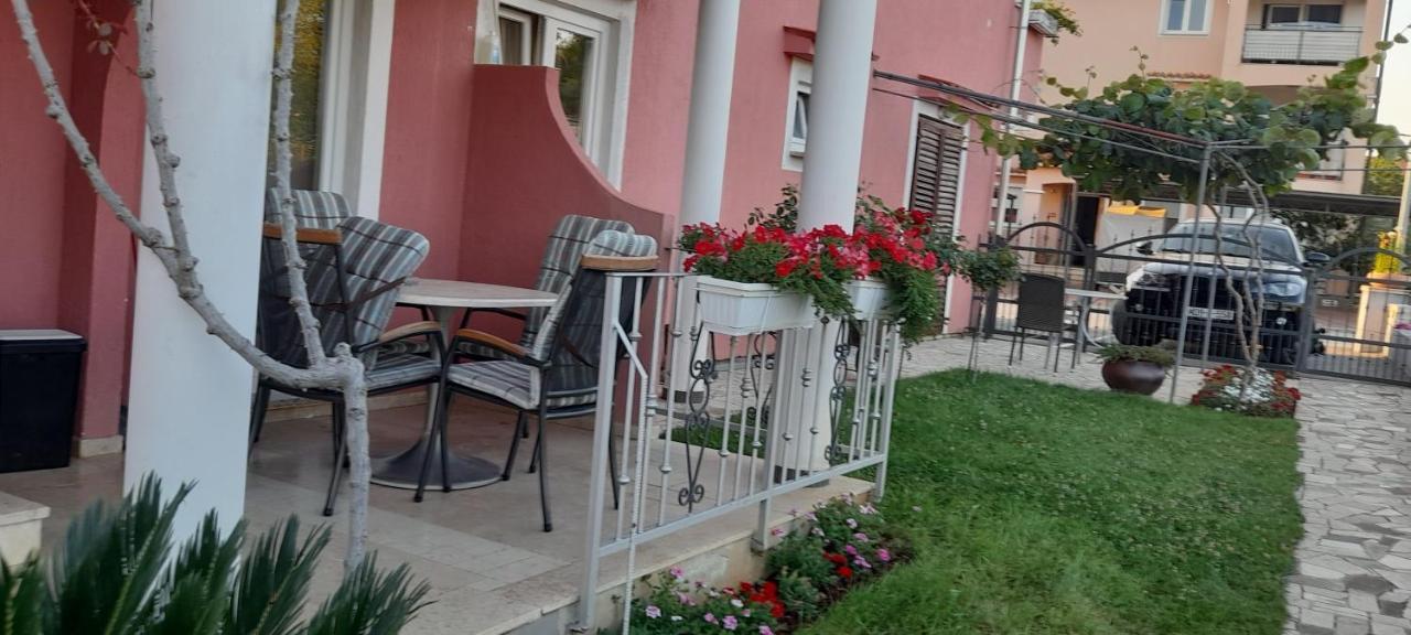 Apartments Dragica Пореч Экстерьер фото