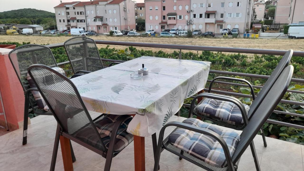 Apartments Dragica Пореч Экстерьер фото