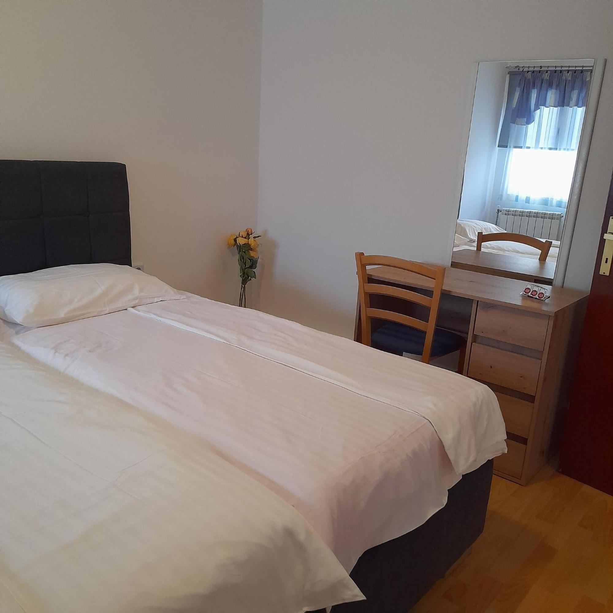 Apartments Dragica Пореч Экстерьер фото