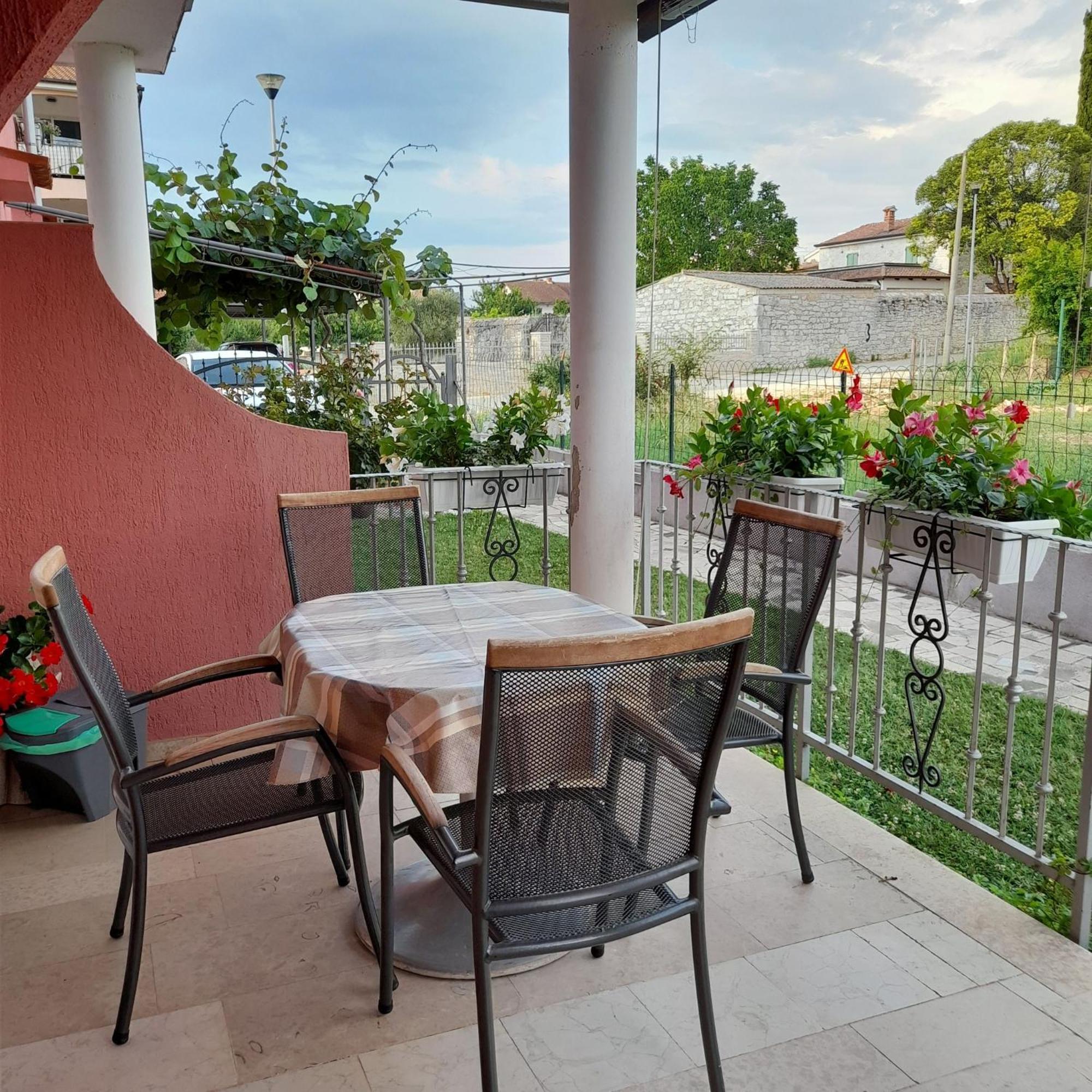 Apartments Dragica Пореч Экстерьер фото