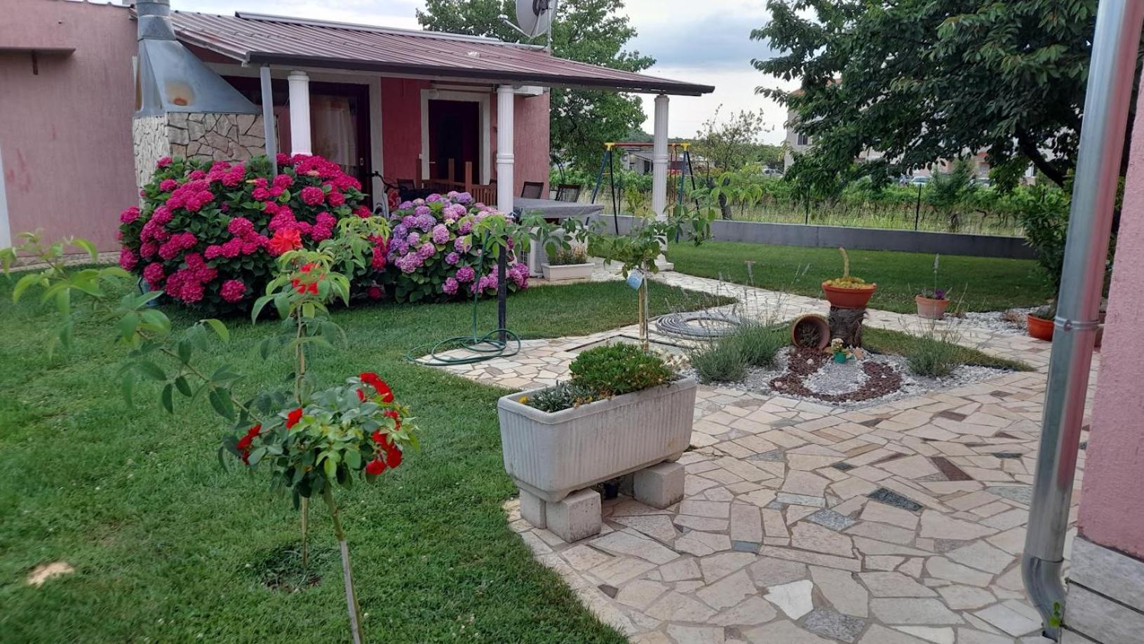 Apartments Dragica Пореч Экстерьер фото